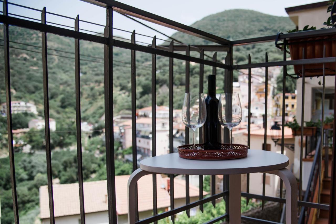 Le Sorelle - Casa Vacanze Pisciotta Luaran gambar